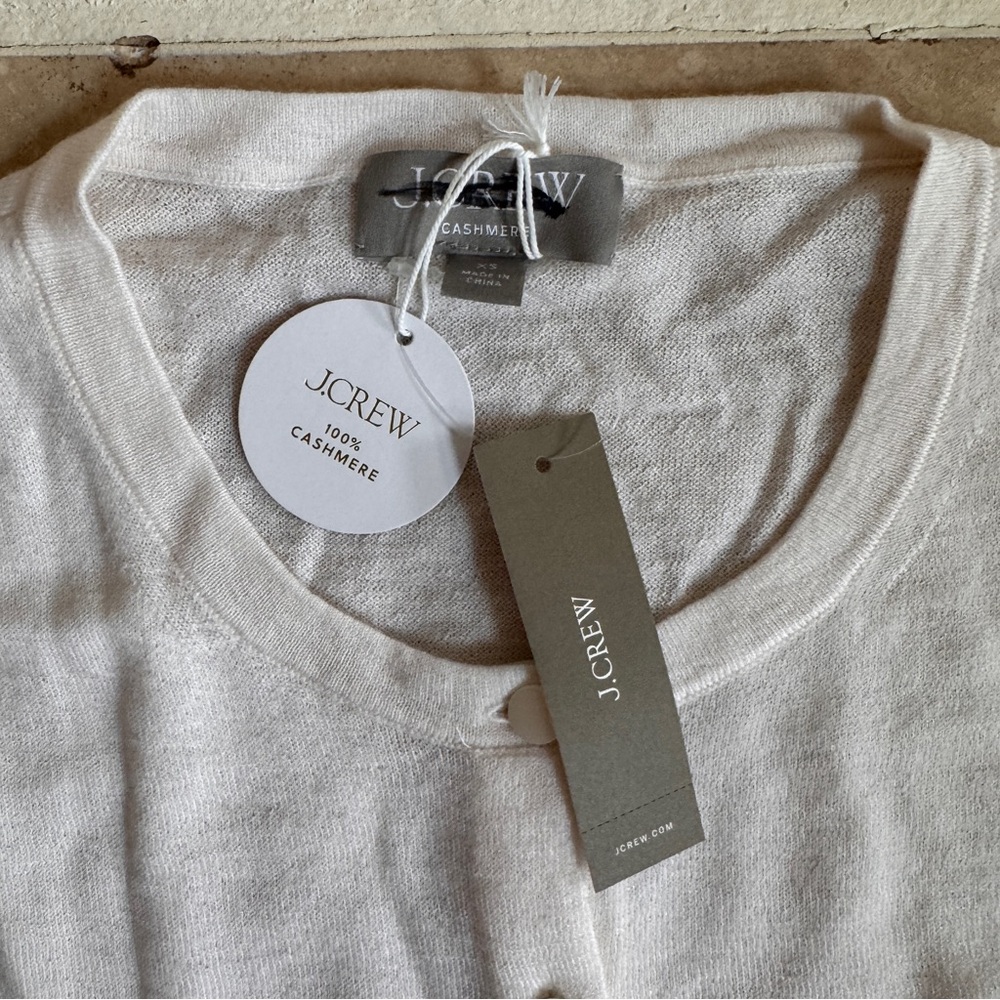 J Crew Featherweight Cashmere Cardigan in Snow Womens Size XS Ivory - Picture 9 of 11